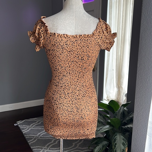 Princess Polly Spotted Off Shoulder Smocked Mini Dress - Picture 5 of 8